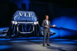 World premiere of the all-new electric VLE - Ola Kallenius - CEO of Mercedes Benz - Photo:Mercedes-Benz