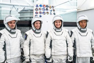 Crew-14 Preflight Training at SpaceX. Arutyun Kiviryan (RSA), Chris Birch (NASA), Kayla Barron (NASA) and Makoto Suwa (JAXA). SpaceX